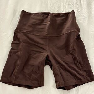 LULULEMON BIKER SHORTS